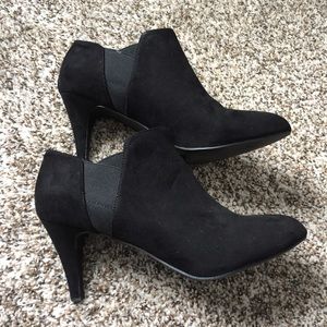 Nine West Black Pump Booties